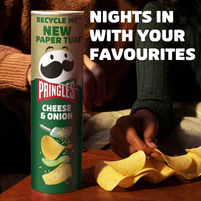 Pringles Cheese & Onion Sharing Crisps thumbnail 6