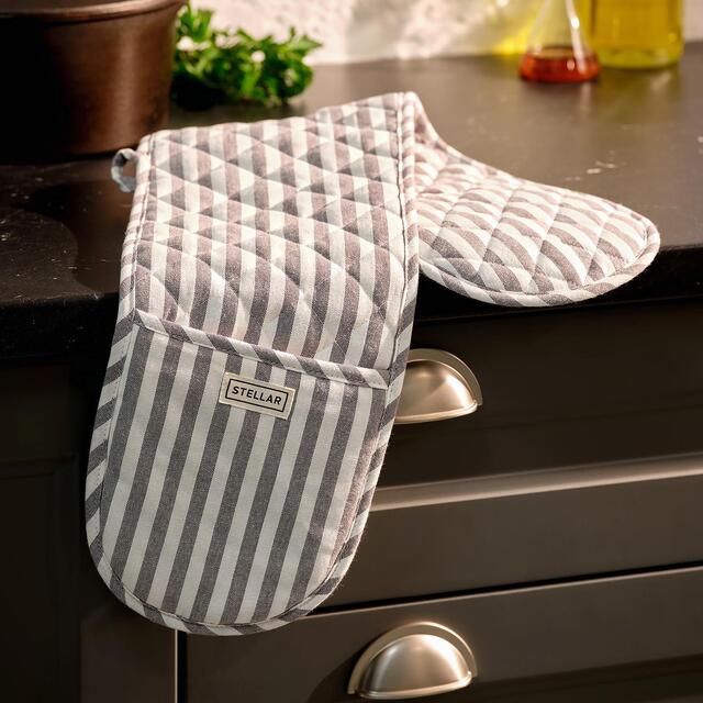 Stellar Textiles Double Oven Mitt, Grey Stripe thumbnail 2