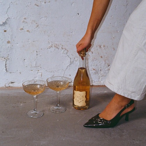Amie Non-alc Sparkling Rose thumbnail 4