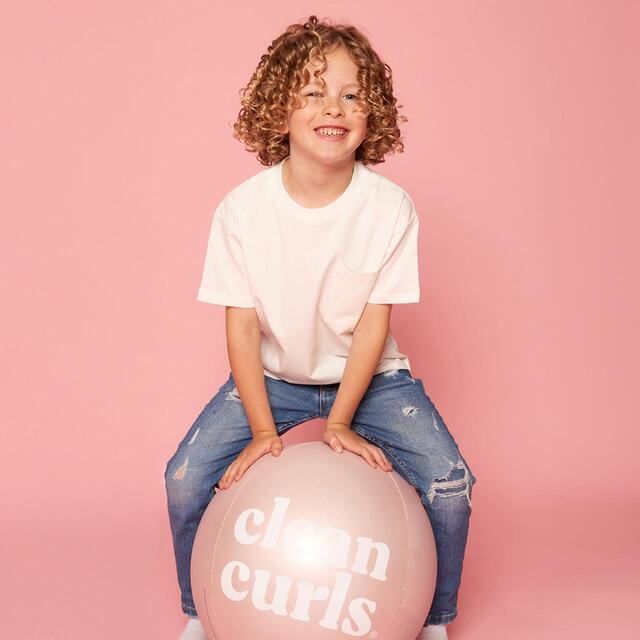 Clean Curls Detangling Water & Curl Refresher thumbnail 6