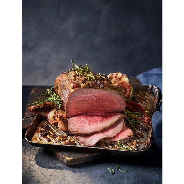 M&S Collection Wagyu Topside of Beef thumbnail 2