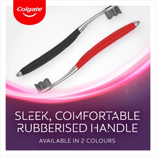 Colgate Max White Ultra Teeth Whitening Manual Toothbrush thumbnail 2