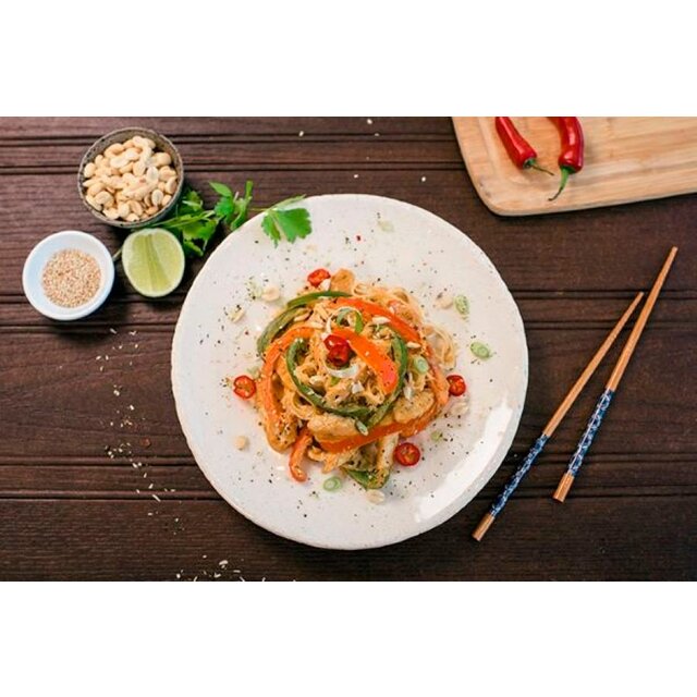 Simply Cook Bang Bang Chicken Noodles thumbnail 3