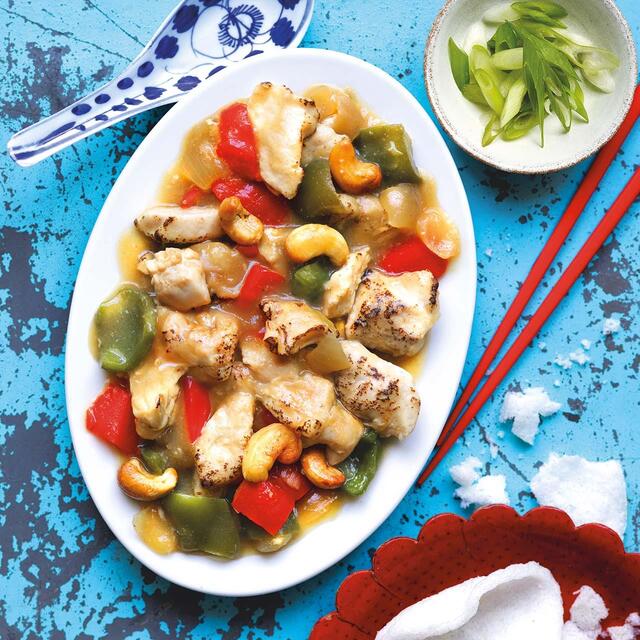 M&S Chicken & Cashew thumbnail 3