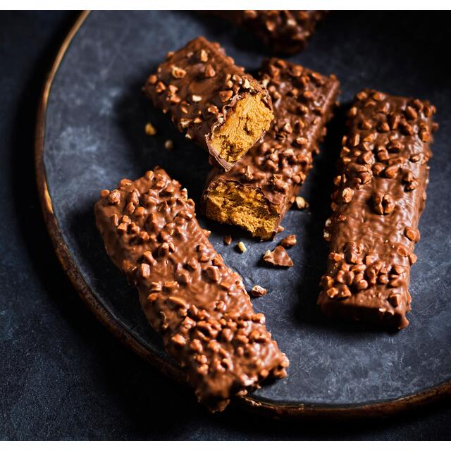 M&S Peanut Butter Chocolate Protein Bar thumbnail 3