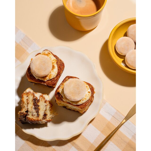 Little Moons Brown Sugar Cinnamon Bun Mochi Ice Cream thumbnail 2