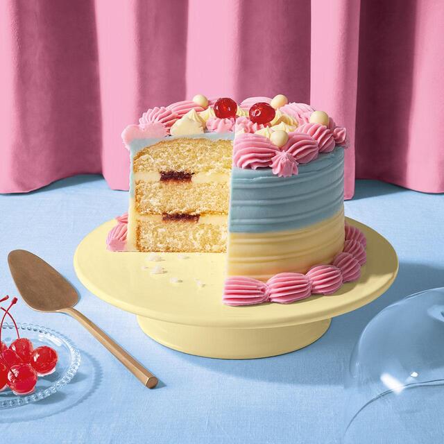 M&S Vintage Party Cake thumbnail 3