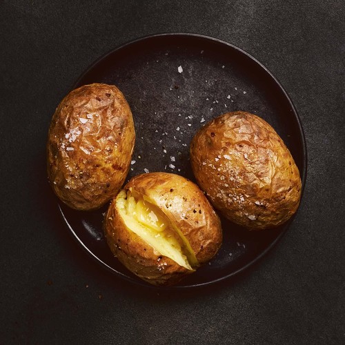 M&S 4 Speciality Baking Potatoes thumbnail 4