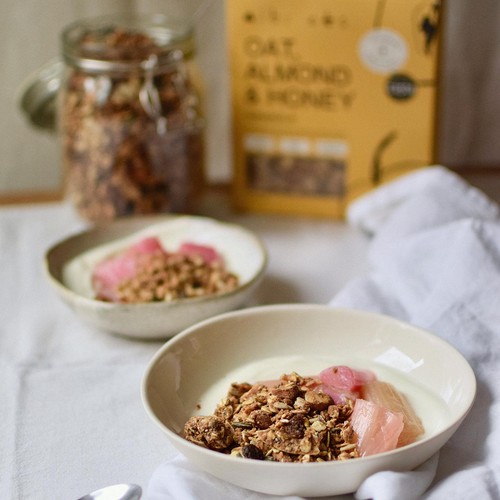 nibs etc. Oat, Almond & Honey Granola thumbnail 3