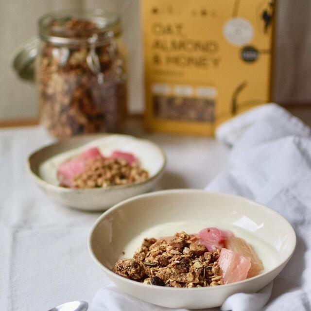 nibs etc. Oat, Almond and Honey Granola thumbnail 2