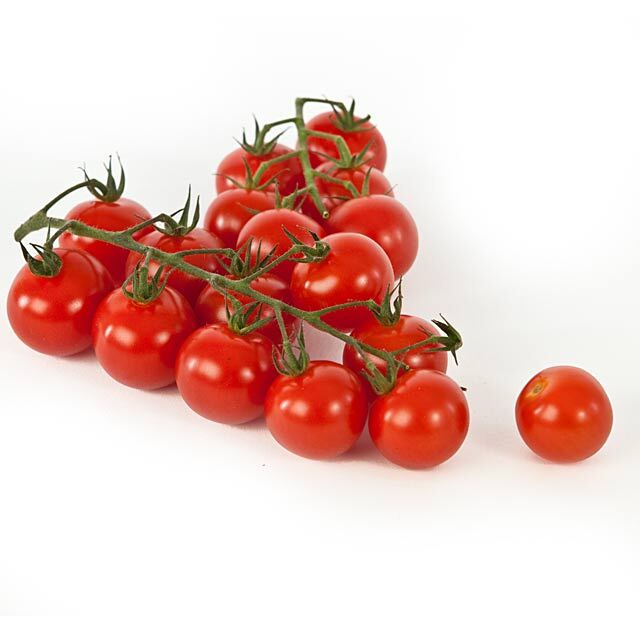 Ocado Cherry Tomatoes on the Vine thumbnail 3