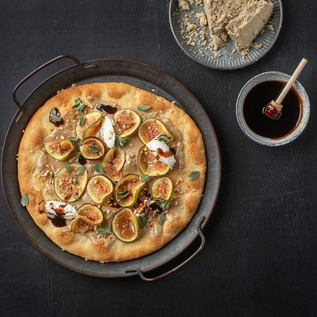 Med Cuisine Organic Silan Medjool Date Syrup thumbnail 4