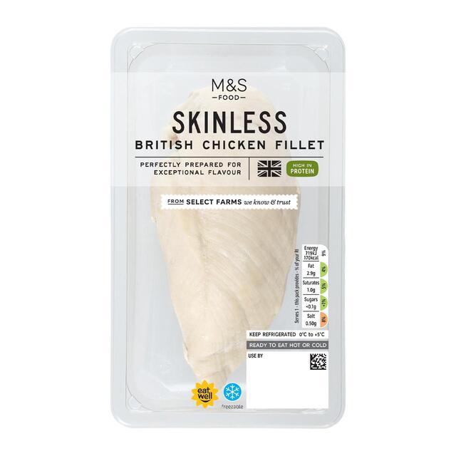 M&S Roasted Chicken Breast Fillet thumbnail 2