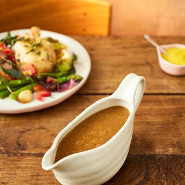 Jamie Oliver Big Love Great Gravy Boat, Stoneware, White, 400ml thumbnail 3