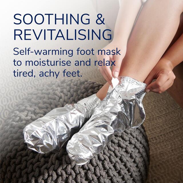 Dr Scholl's Soothing and Revitalising Foot Mask thumbnail 2