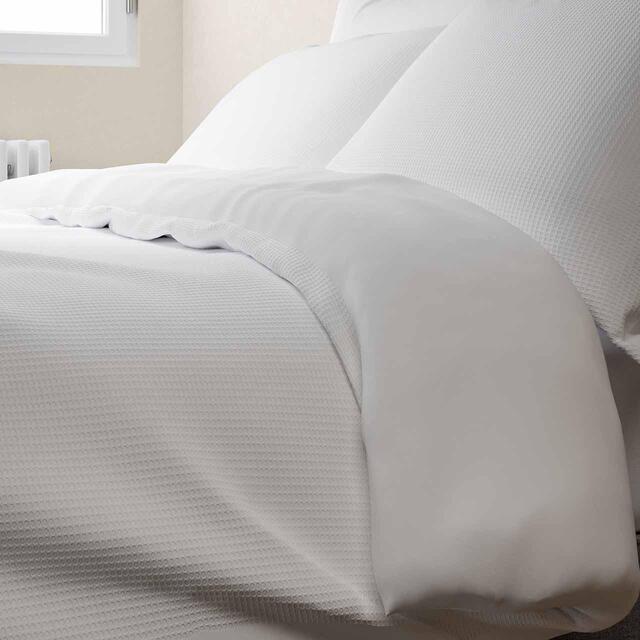 M&S Pure Cotton Waffle Bedding Set, Single-King, White thumbnail 3