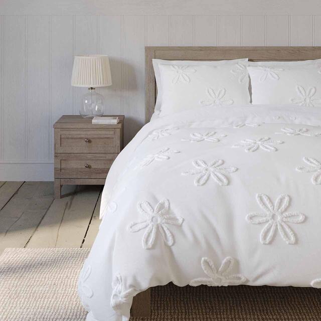 M&S Pure Cotton Tufted Floral Bedding Set, Single-Super King, White thumbnail 2