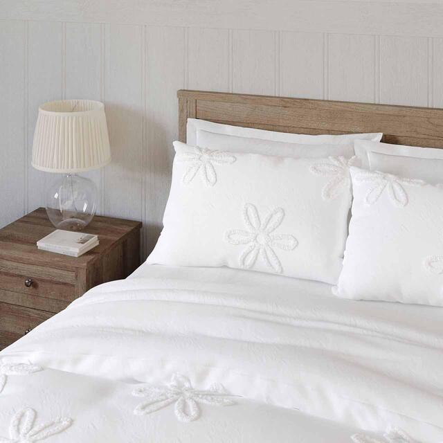 M&S Pure Cotton Tufted Floral Bedding Set, Single-Super King, White thumbnail 3