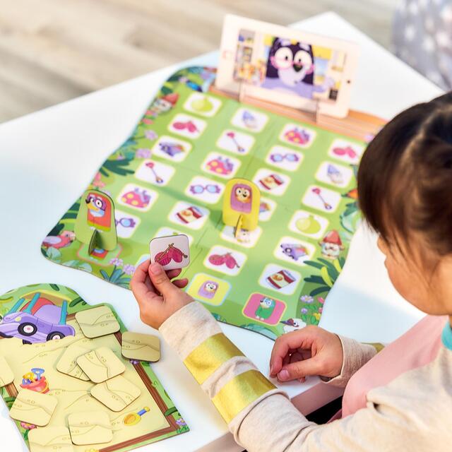 Orchard Toys Bluey Grannies Game thumbnail 3