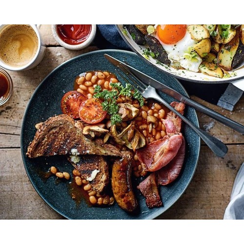 Helen Browning's Organic Smoked Back Bacon without Nitrates thumbnail 2