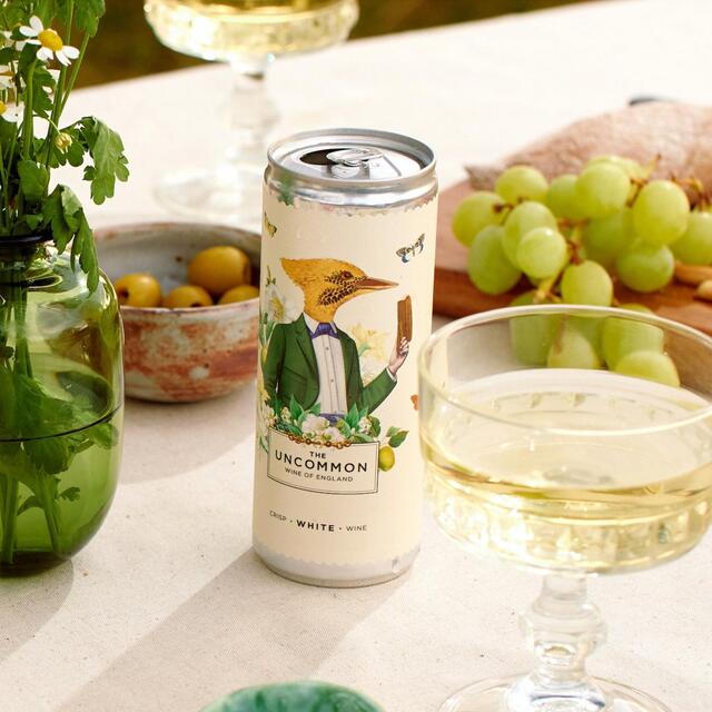 The Uncommon Clarence White Wine thumbnail 3