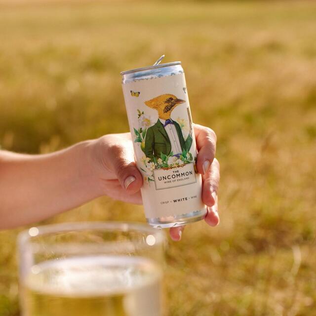 The Uncommon Clarence White Wine thumbnail 4