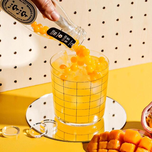 Dot Dot Mango Passionfruit Bubble Tea thumbnail 3