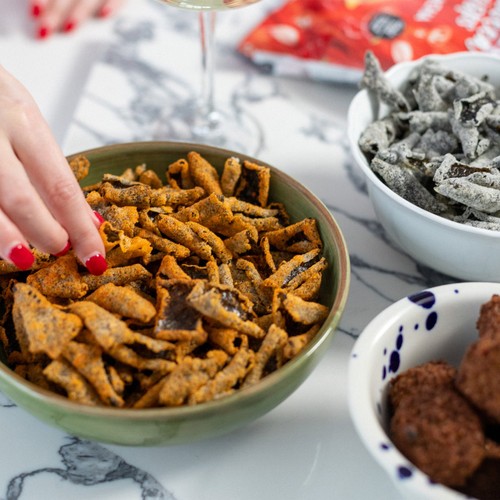 Emily Sriracha Seaweed Crisps thumbnail 5
