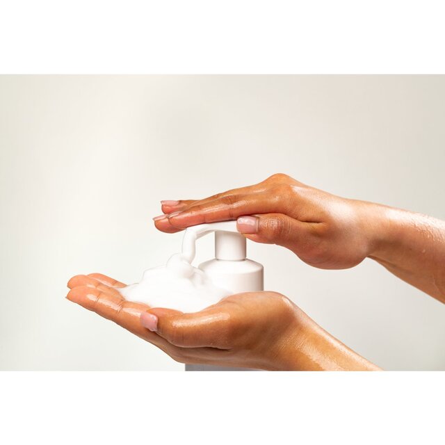 Neat Foaming Body Wash Hibiscus & Acai Berry Starter Pack thumbnail 5