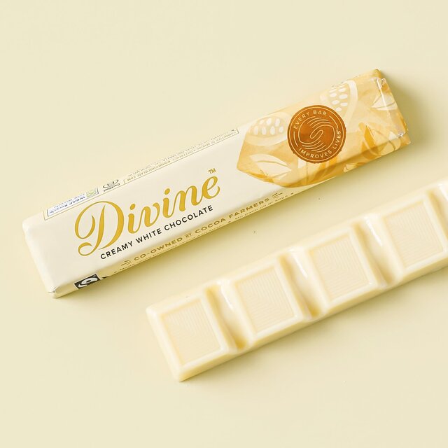 Divine White Chocolate Bar thumbnail 5