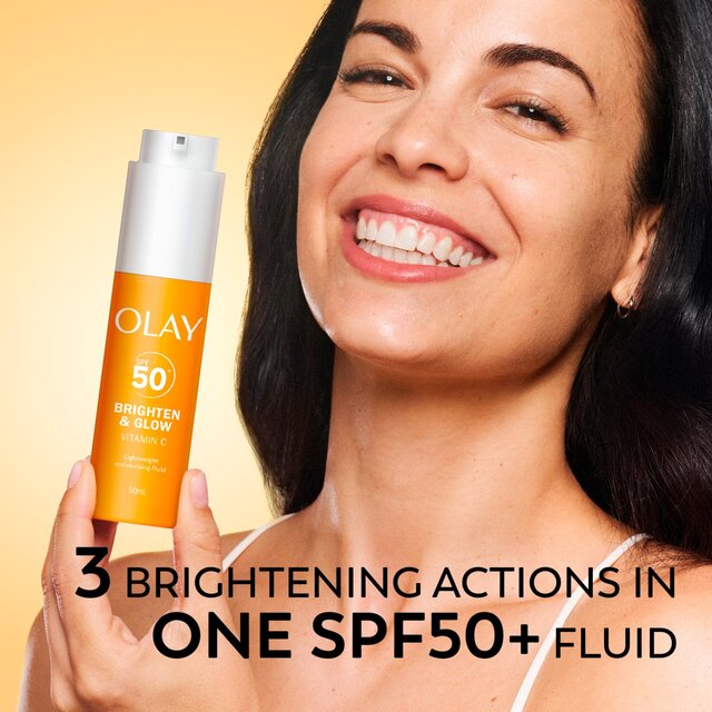 Olay Vitamin C Brighten & Glow Serum Spf 50 thumbnail 5