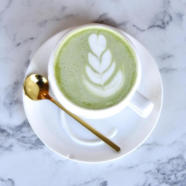 OMGTea AA High Grade Organic Matcha Green Tea thumbnail 3