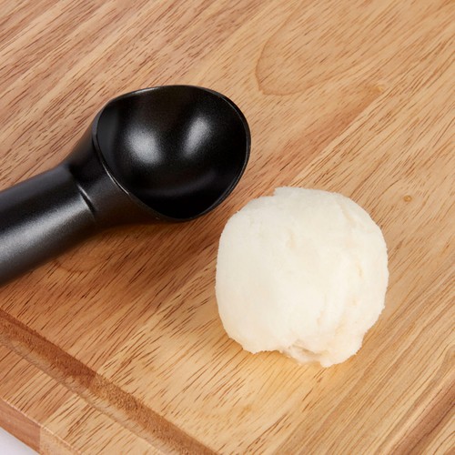 KitchenCraft Non-Stick Ice Cream Scoop thumbnail 4