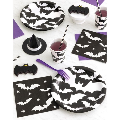 Halloween Bats Paper Party Plates thumbnail 2