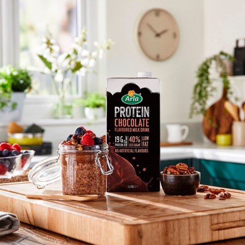 Arla Protein Chocolate Milk Shake thumbnail 3
