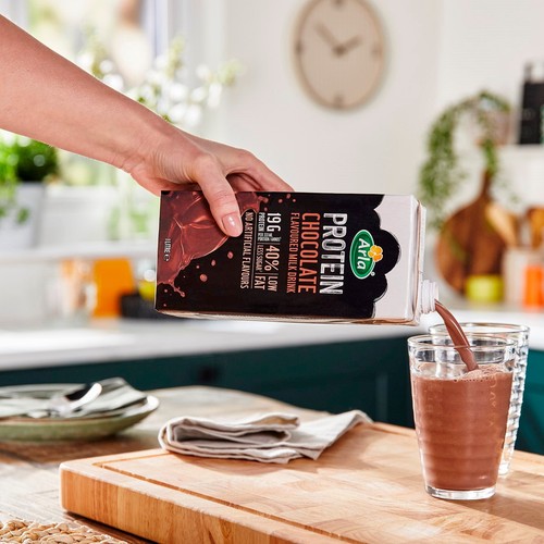 Arla Protein Chocolate Milk Shake thumbnail 4
