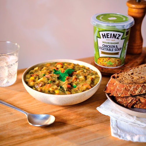 Heinz Soup Pot Chicken & Vegetable thumbnail 3