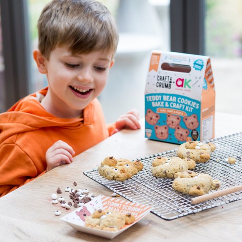 Craft & Crumb Teddy Bear Biscuits Bake & Craft Kit thumbnail 6