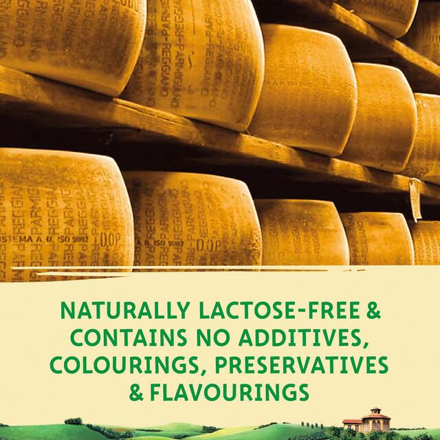 Parmareggio Parmigiano Reggiano Grated with Truffle thumbnail 5