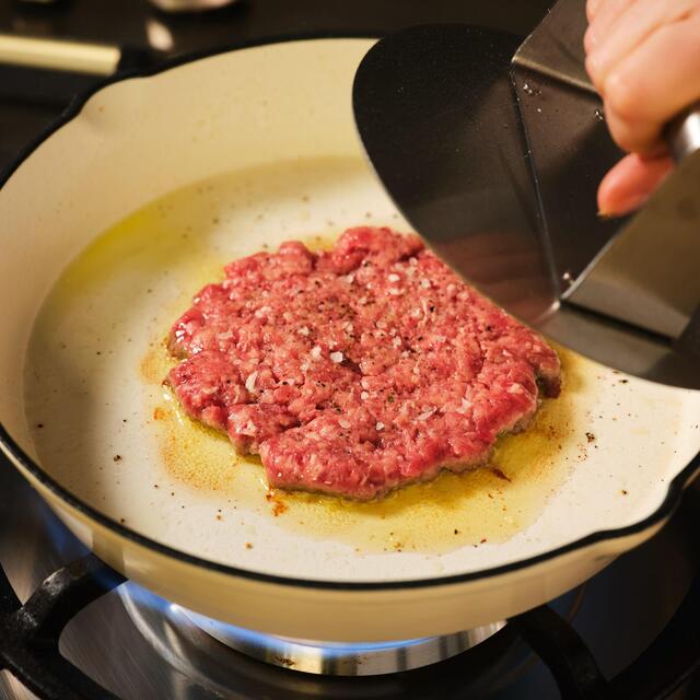 Canvin & Gunner Smash burgers thumbnail 5