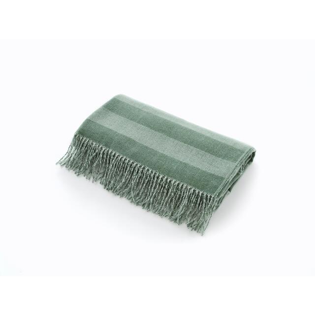 The Lyndon Company Elgin Woven Throw, Green