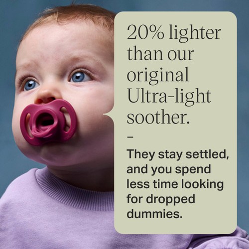 Tommee Tippee Ultra Light Soothers 0-6m Pink thumbnail 5