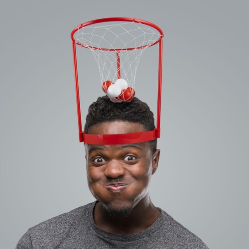 Gifts & Gadgets Head Basket Game thumbnail 2