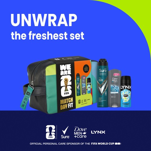 FIFA Inspired The Kit Bag Washbag for Him Gift Set thumbnail 3
