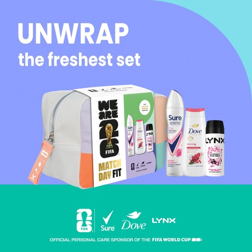 FIFA Inspired The Kit Bag Washbag for Her Gift Set thumbnail 4