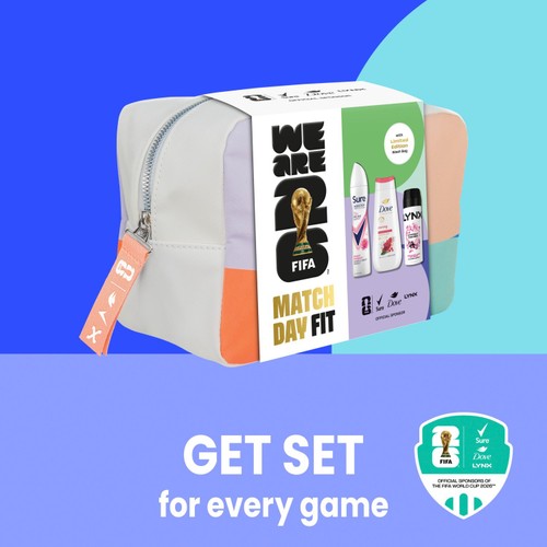 FIFA Inspired The Kit Bag Washbag for Her Gift Set thumbnail 5