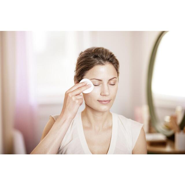 Weleda Sensitive Milk Cleanser Gentle Organic Almond Natural Vegan thumbnail 4