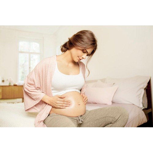 Weleda Maternity Natural Stretch Mark Oil thumbnail 3