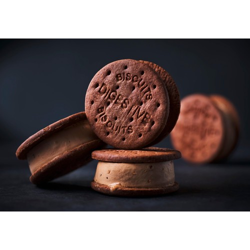 M&S Chocolate Digestive Ice Cream Sandwiches thumbnail 2