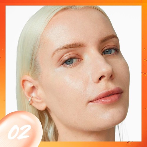 Maybelline SuperStay 24H Skin Tint Foundation + Vitamin C 02 thumbnail 2